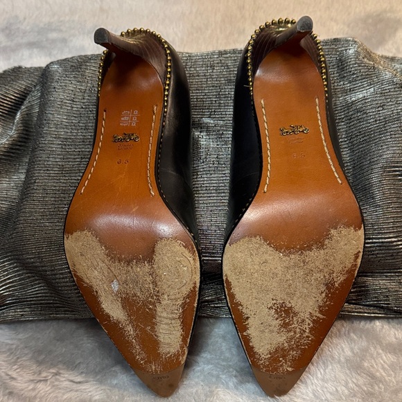 Coach Waverly Black Leather Gold Beaded Heels Size 6.5 - Picture 5 of 13